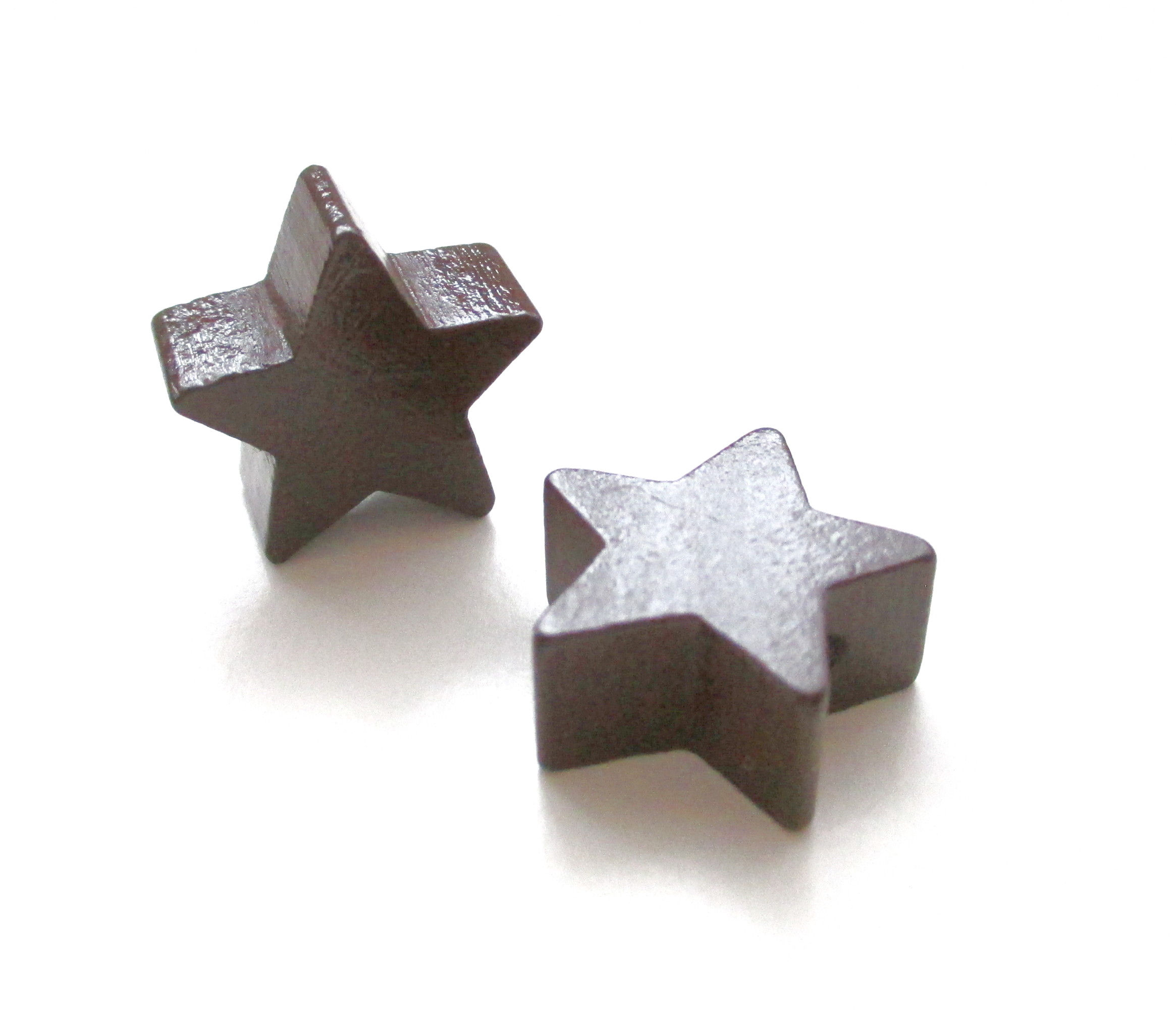 perle étoile en bois chocolat pour attache tétine