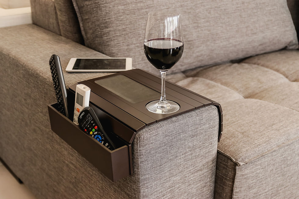 Miniatura: Bandeja con Cajón de madera pintada en color tabaco.