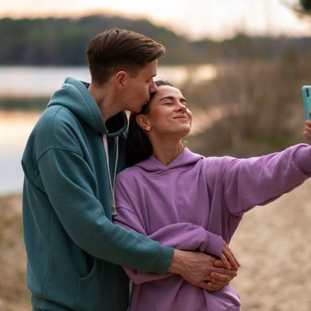 Couple in relationship clicking photos