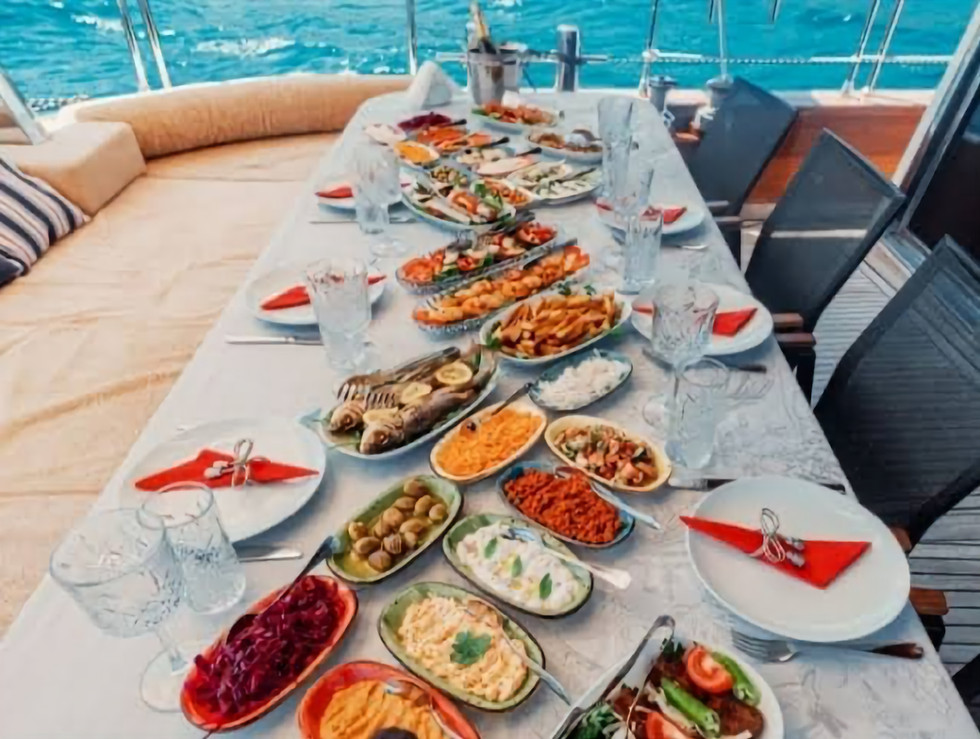 Дівич-вечір в Анталії