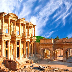Ephesus,Екскурсия в Ефес,Экскурсии в Турции,Экскурсии в Мармарисе,Ефес,Екскурзия в Ефес, Библиотеката на Целз, Домът на Богородица Дева Мария, Свети Йоан Богослов,Храмът на Артемида,Археологически Музей, Пресвета Богородица.