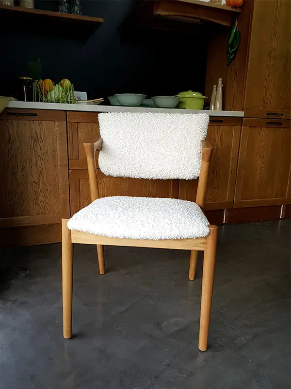 Миниатюра: Стол Angolo