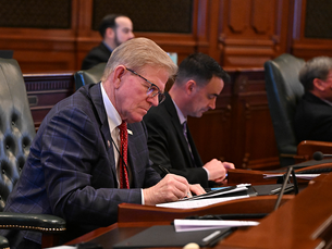 Illinois moves to outlaw cultivated meat amidst growing state bans