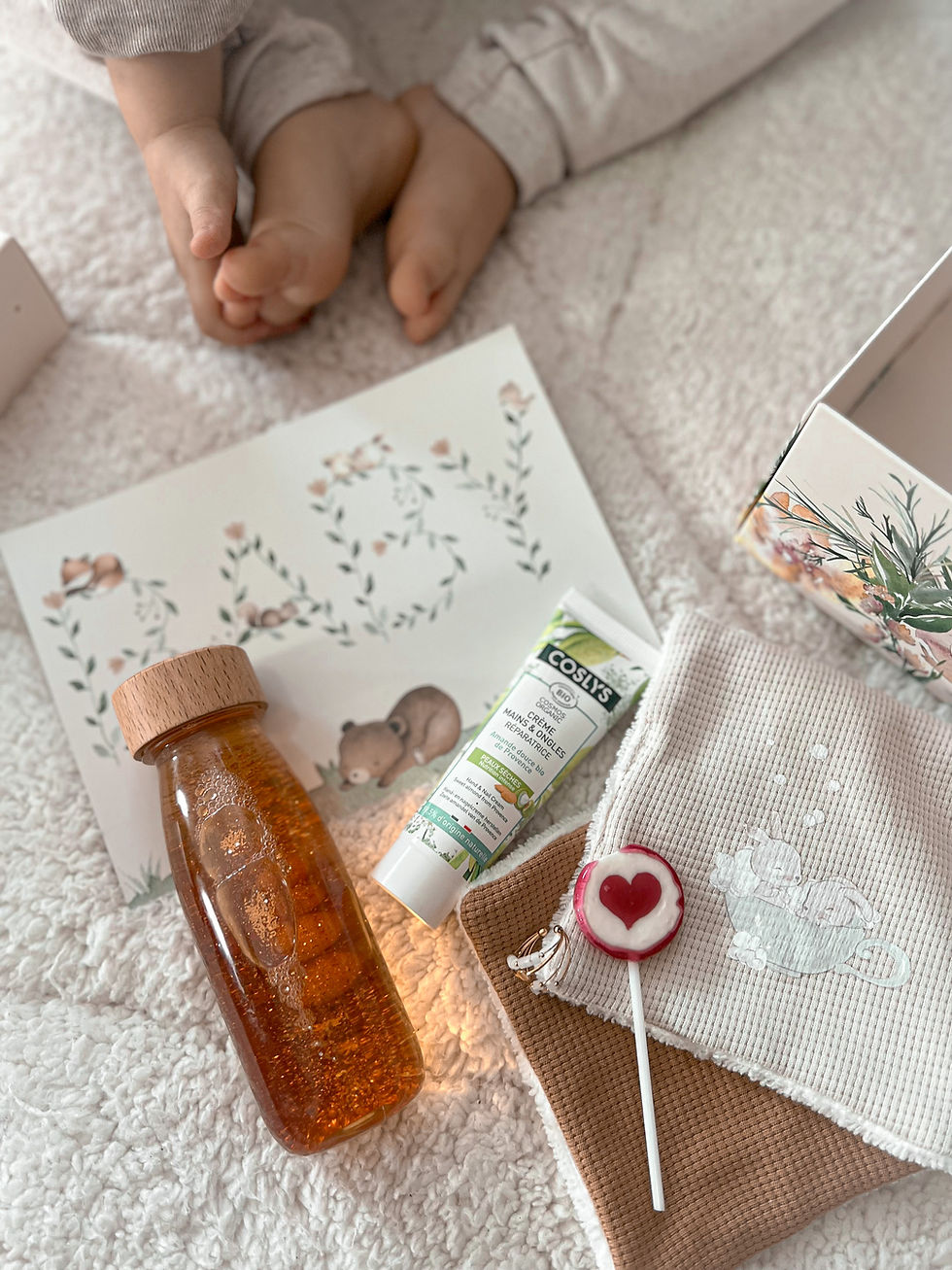 Miniature : Box mystère Maman et Bébé "L'essentielle"