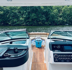 Lake of the Ozarks Luxury Boat Rental