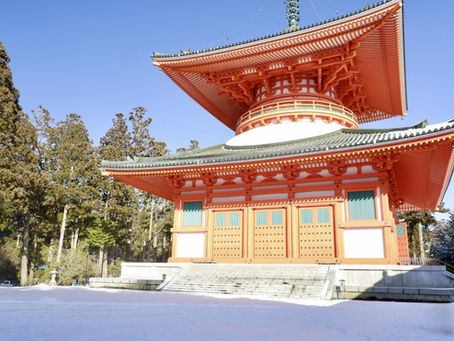 雪の高野山