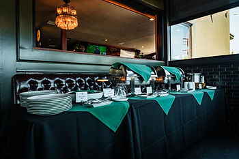 Malarkys-irish-pub-private-patio-6.jpg
