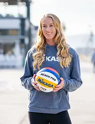 Sara-Hughes-Bio-Image-v2.webp