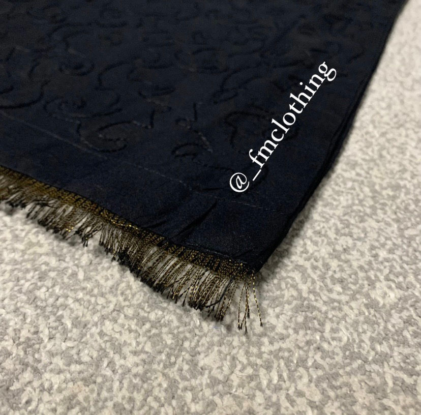 Thumbnail: Baroque Black