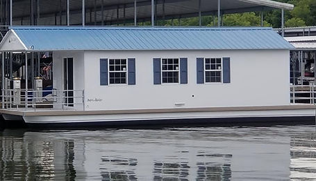 Aqua Lodge (2).jpg