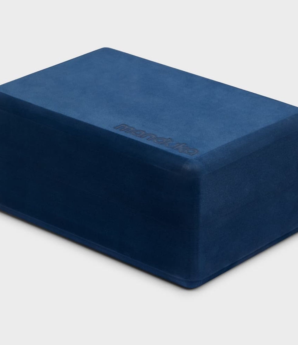 Thumbnail: Manduka RECYCLED FOAM YOGA BLOCK