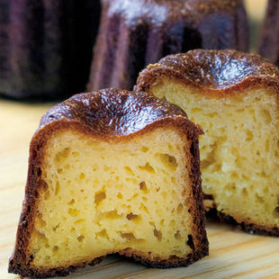 人気店「フゥ!!」にカヌレ登場