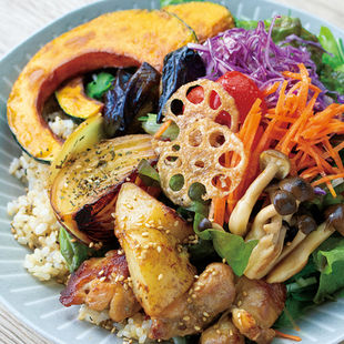 野菜料理が人気のチャターが新店舗に移転オープン