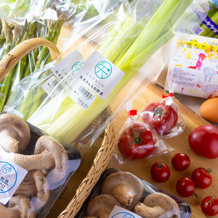 東川の採れたて野菜が並ぶ道の駅の人気ショップ