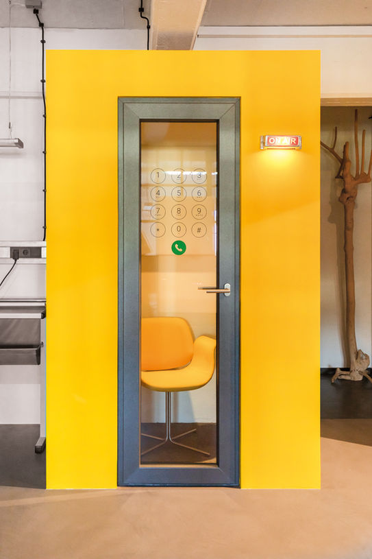 Telefonkabine Firmen Sonderlösung für private Besprechungen