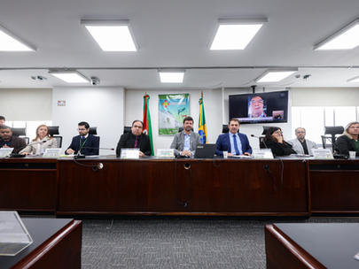 Fila de espera do SUS é debatida em audiência pública promovida pelo deputado Paparico Bacchi