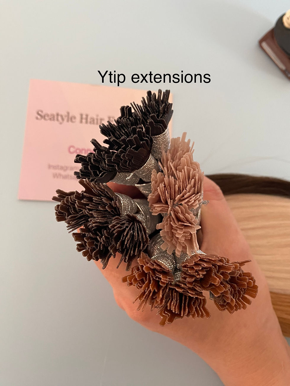Thumbnail: Y tip hair