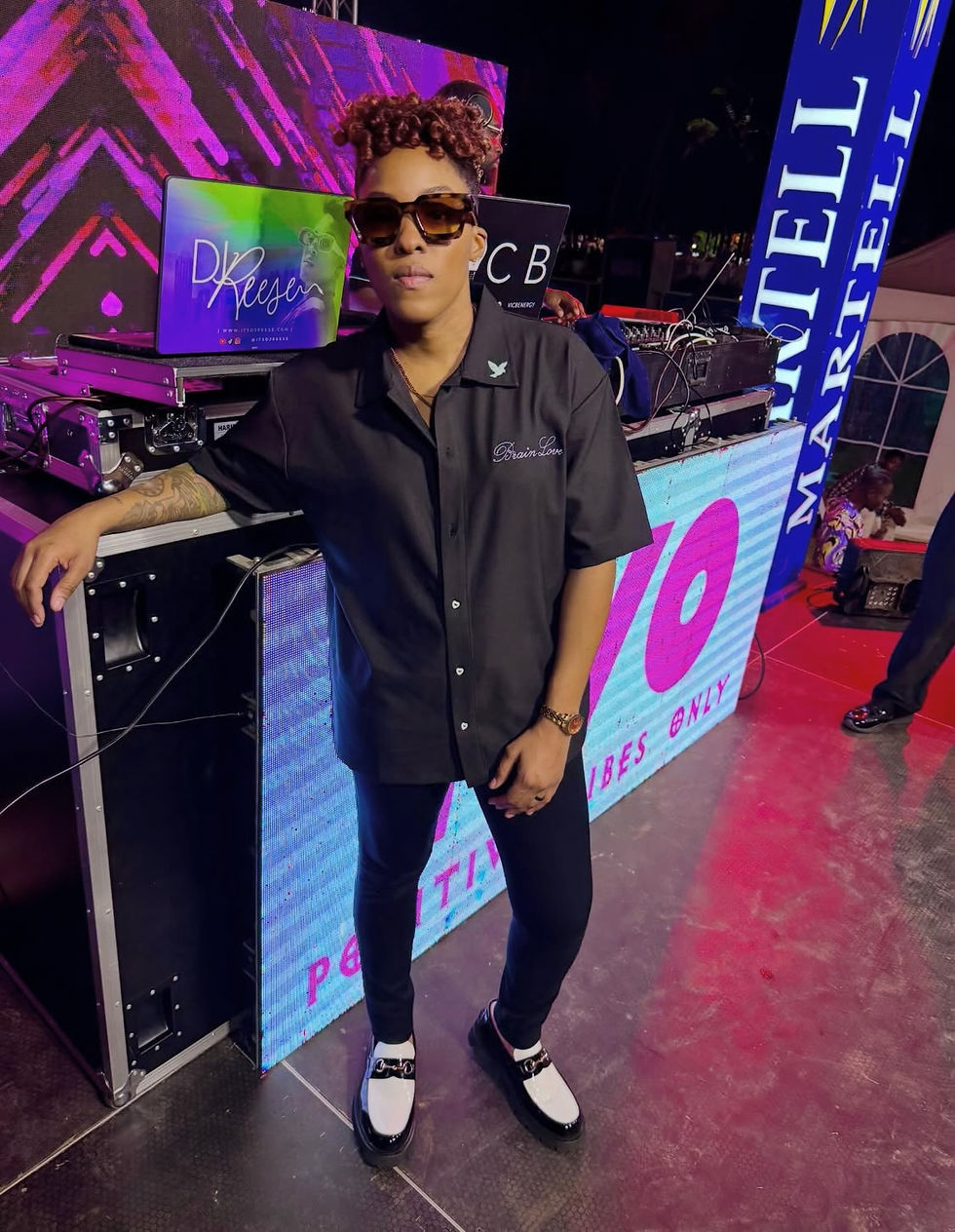 Thumbnail: Unbothered 