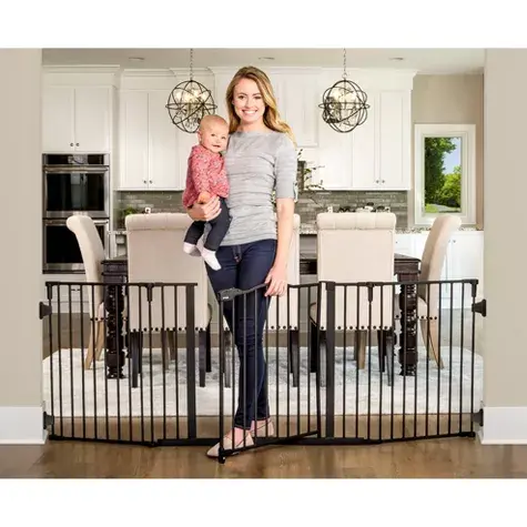 Safety Gate, Regalo brand