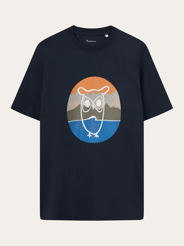 Regular_mountain_front_print_t-shirt-T-shirts-1010025-1001_Total_Eclipse_600x.webp