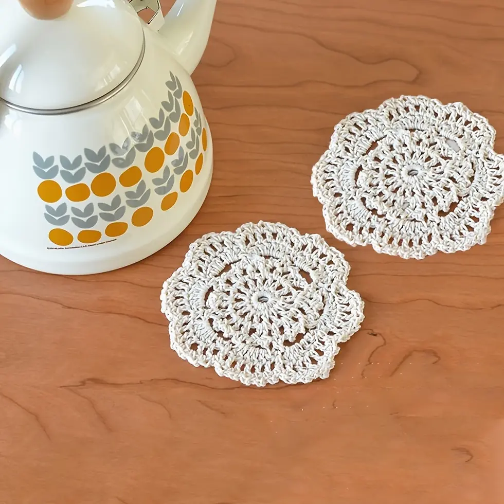 CROCHET DOILE CREAM COLOR FRONT VIEW
