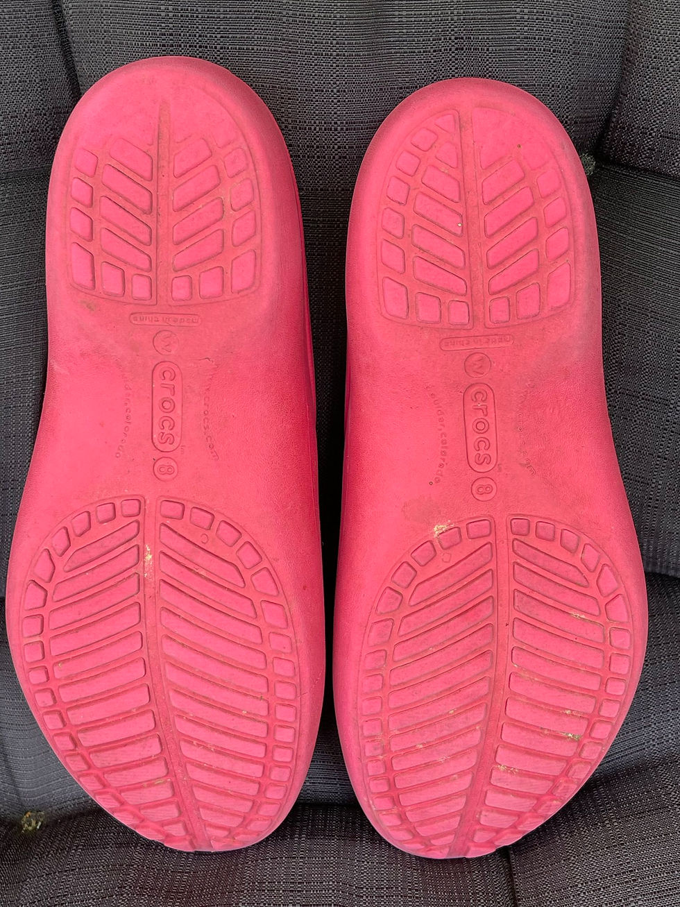 CROCS