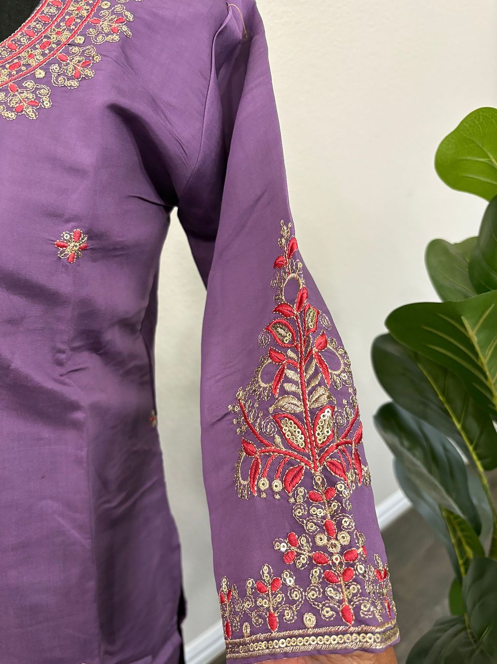 Thumbnail: Roman Silk kurti with zari work and Dupatta
