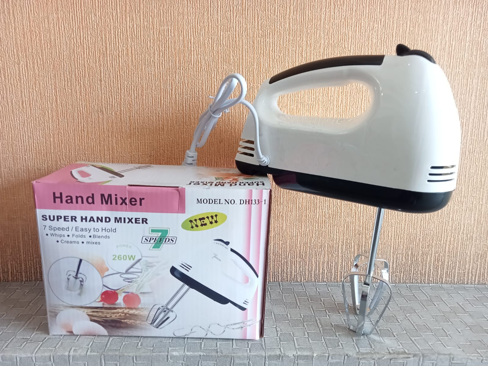 White electric hand mixer with box