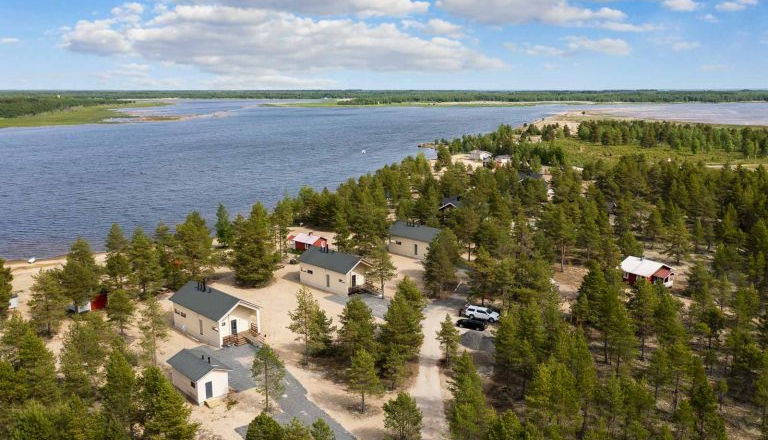 Pöllän mökkimajoitus