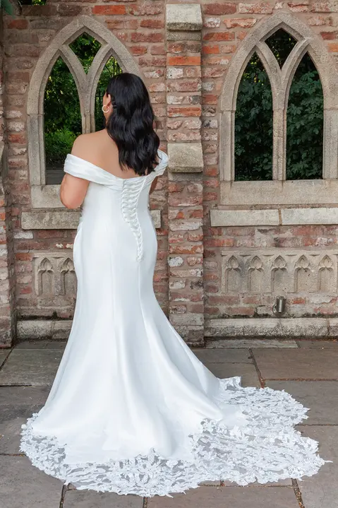 Plus Size Curvy fishtail wedding dress satin