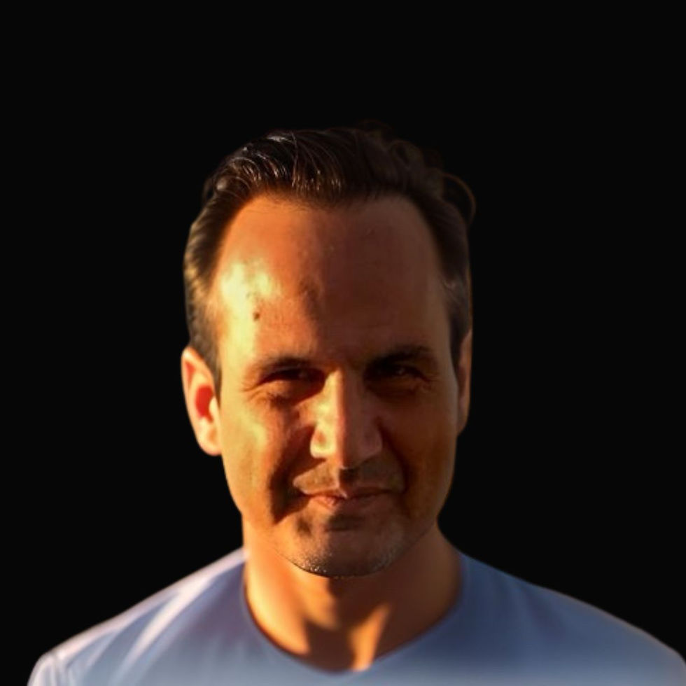 headshot (1).jpg