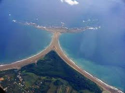 Platja uvita (Google)