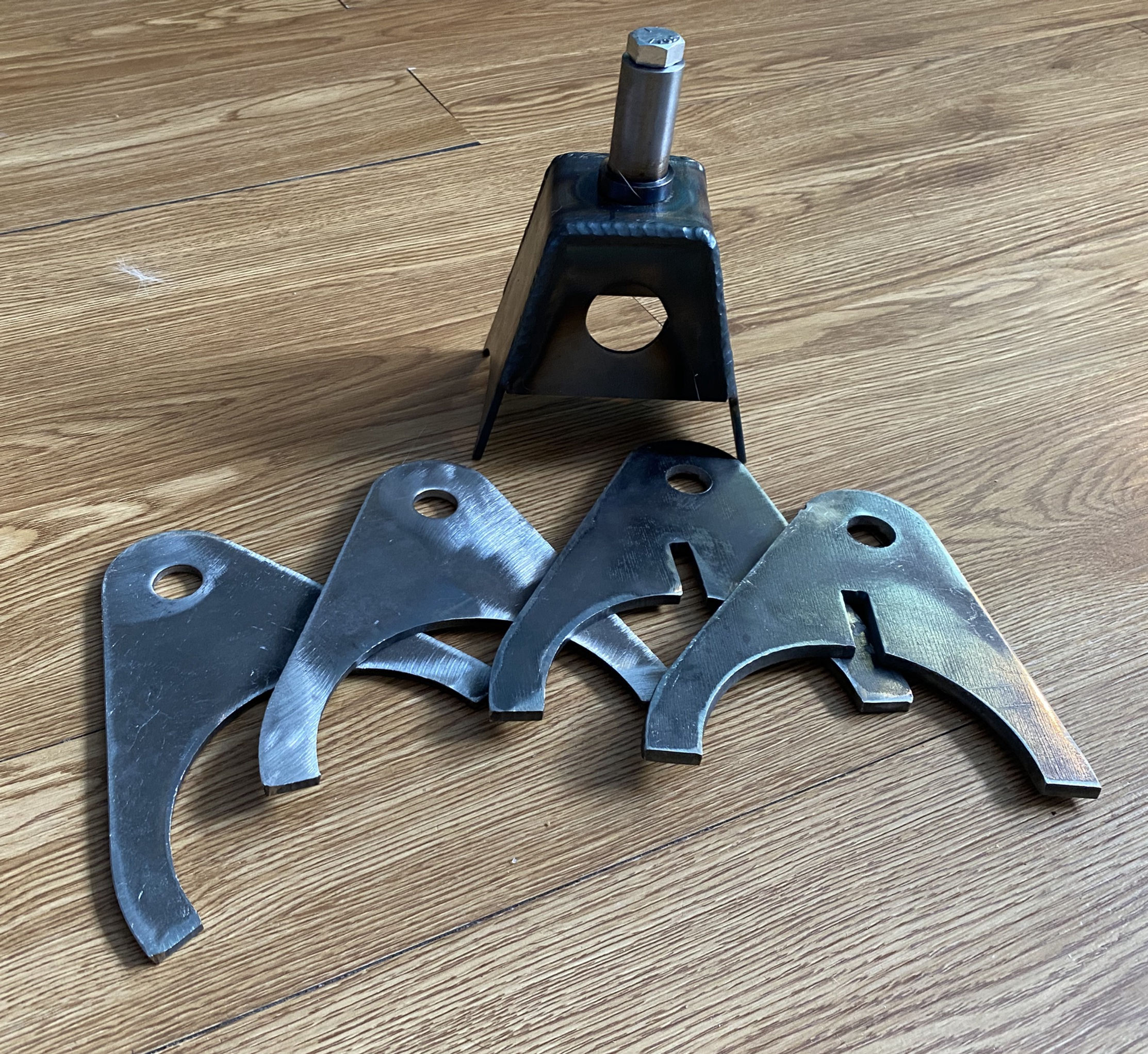 700/900 Series 8.8 rear swap mounts