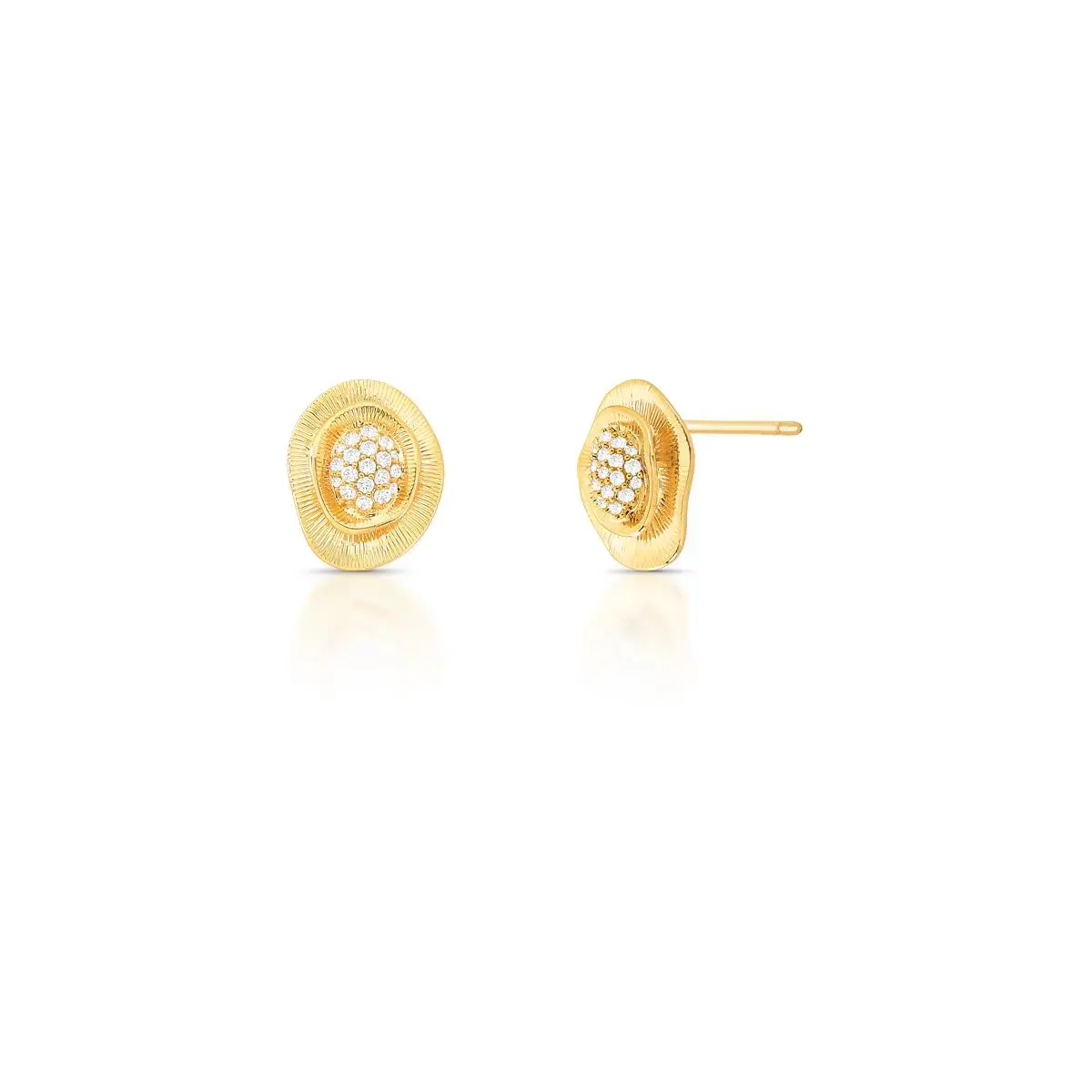 Brinco oval c/ banho de ouro e zircônias