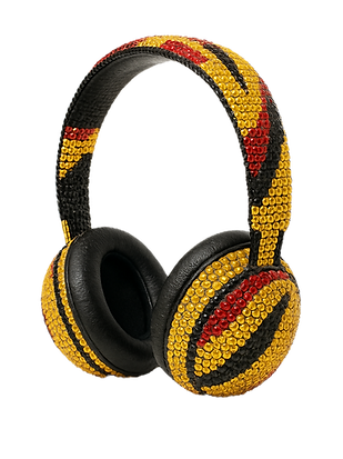 20250901_1704_Crystal-Studded Headphones