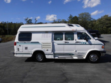 1996 Leisure Travel Van Freedom Wide Body