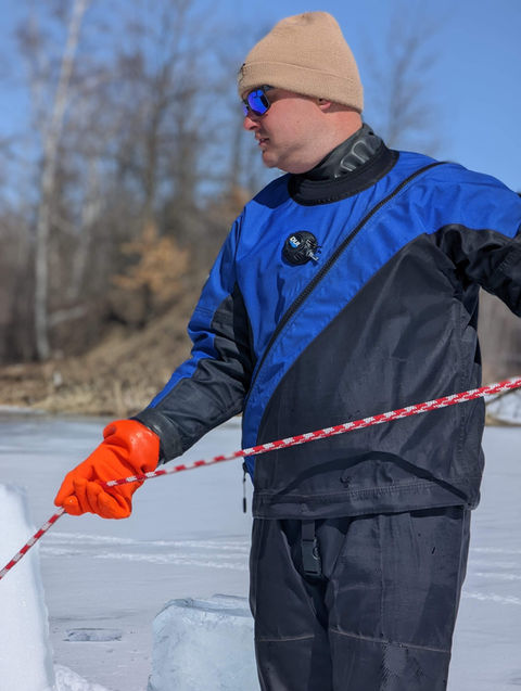 Ice Diving Cuyuna