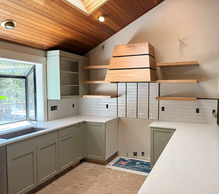 kitchen_edited.jpg