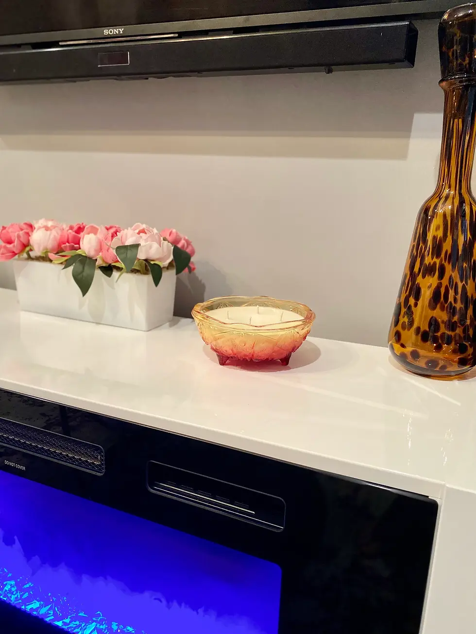 Thumbnail: Decor and Wicks premium highly scented soy candle