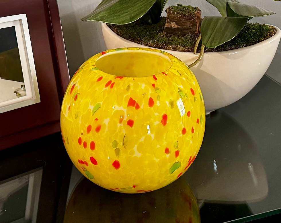 Thumbnail: extra large 36 ounce hand poured soy candle by Decor and Wicks