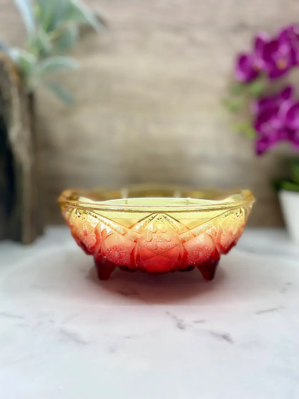 Decor and Wicks premium highly scented soy candle ombre vintage glass candle