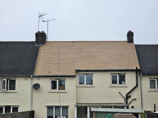 Clay tile roof that's had the moss removed and has been cleaned in Cirencester