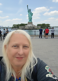 Statue with Jodi Jill.png