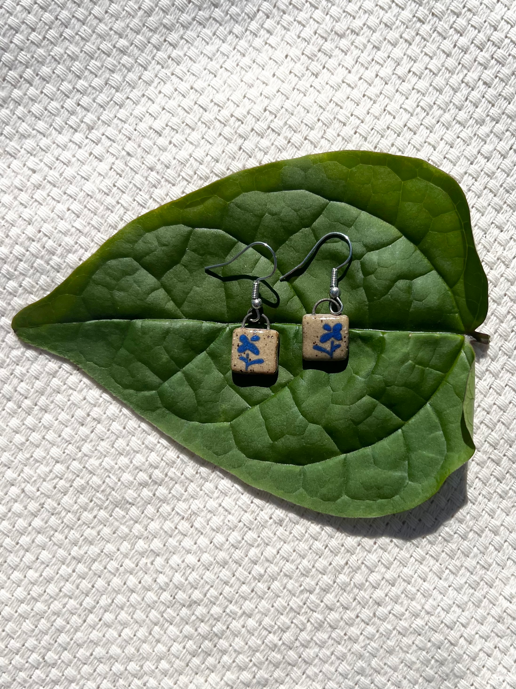 Flower earrings