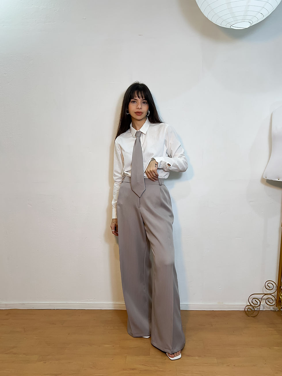 Miniatura: Calça Alfaiataria Pantalona Risca de Giz Cinza