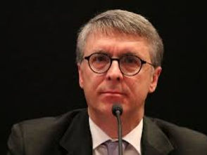 Luglio 2017: Striano, lo 007 Adani e “gli amici “ del Vaticano che “offrono una bistecca”.