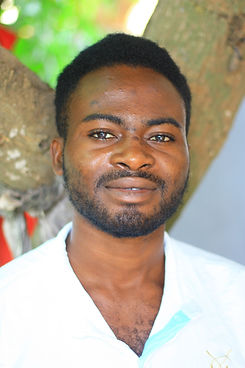 Portraits Eke Deka 020.JPG
