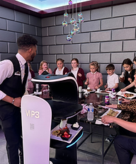 UK Robot Waiter