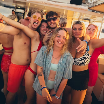 Where Work Feels Like a Holiday: Job Opportunities in Tenerife for 2025
