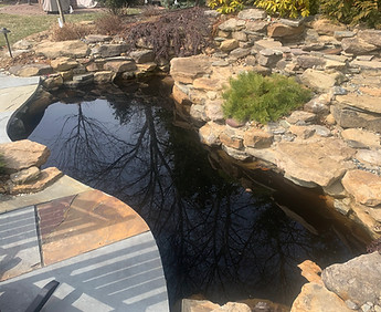 Cleveland patio with water feature